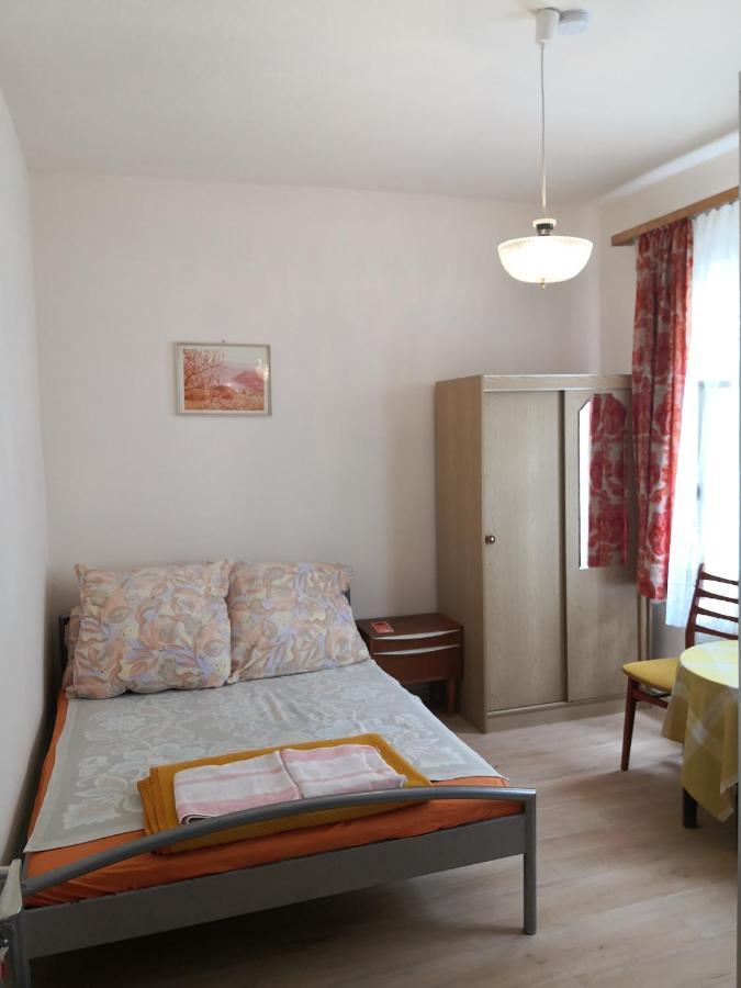 Appartement Goldner Stern Kaub Extérieur photo