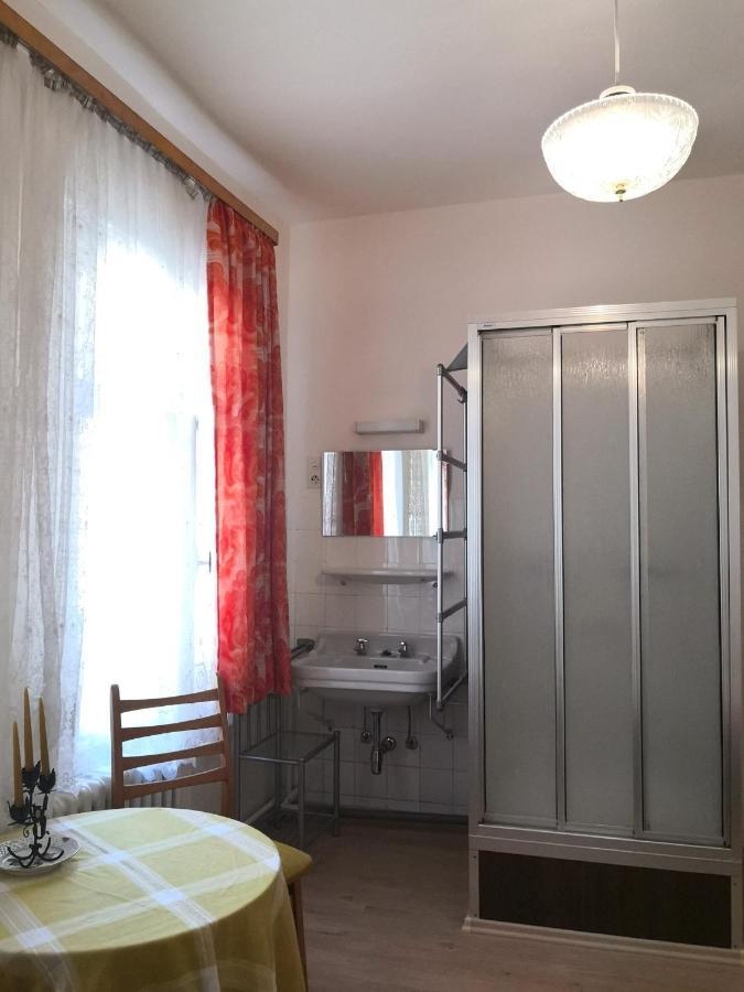 Appartement Goldner Stern Kaub Extérieur photo